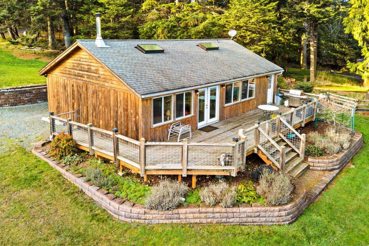 Obstruction Pass Cottage Olga Buitenkant foto